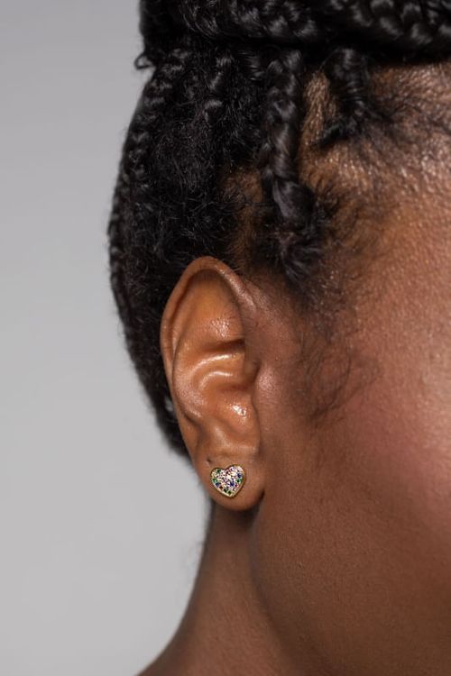 Brinco Coração Cravejado Colorido