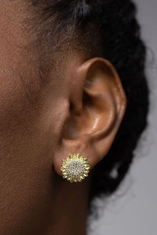 Brinco Girassol Cravejado
