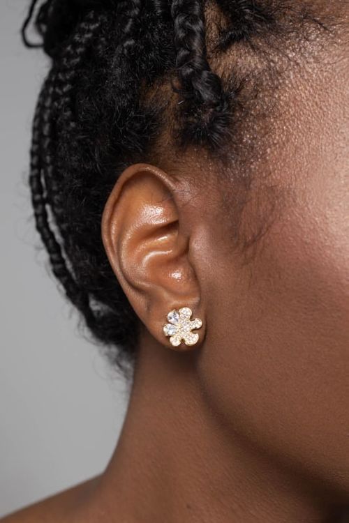 Brinco Flor Cravejada e Zircônia