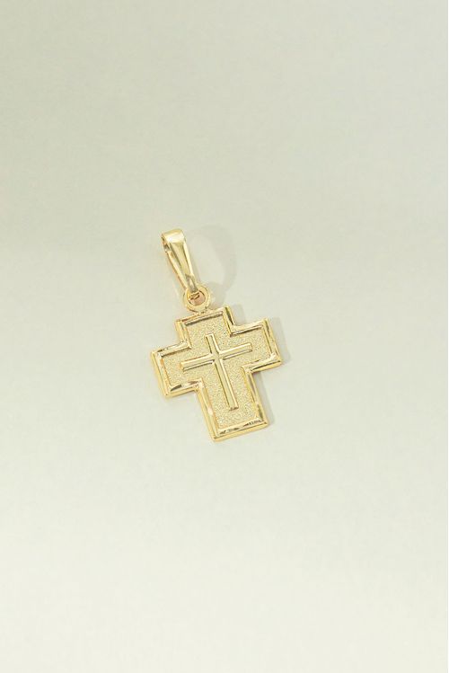 Pingente Crucifixo Com Detalhede Cruz No Meio