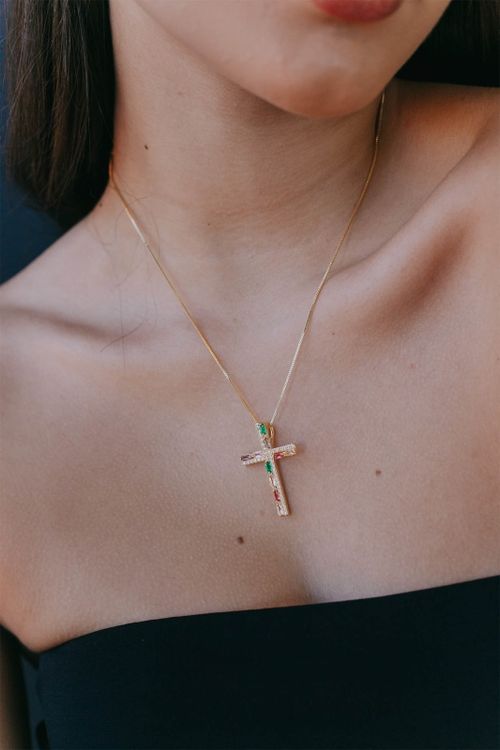 Colar Com Crucifixo Cravejadozircônias Coloridas