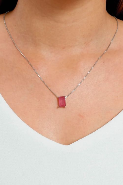 Colar Pedra Vermelha Ródio Branco