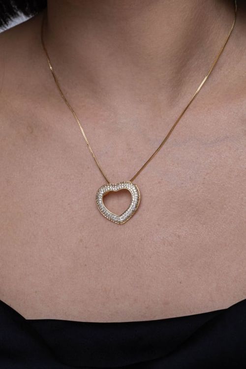 Colar Coração Cravejado Vazado