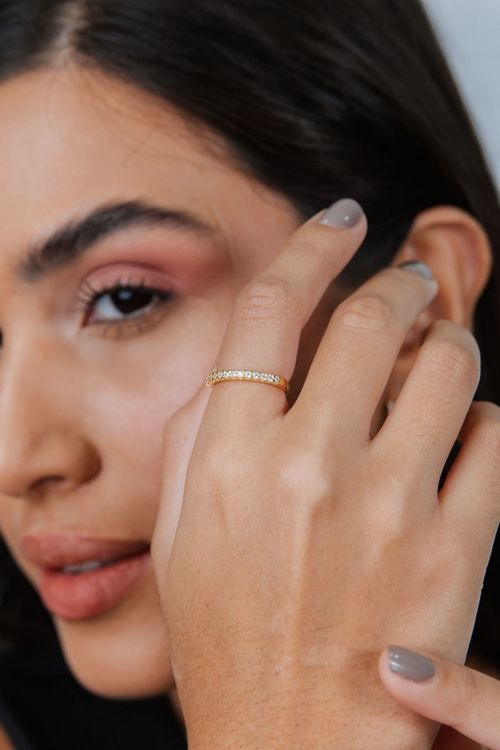 Anel Cravejado em Zircônias