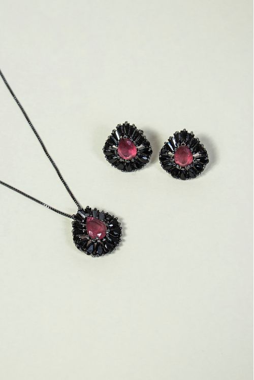 Conjunto Pedra Rubi e Preto Ródio Negro