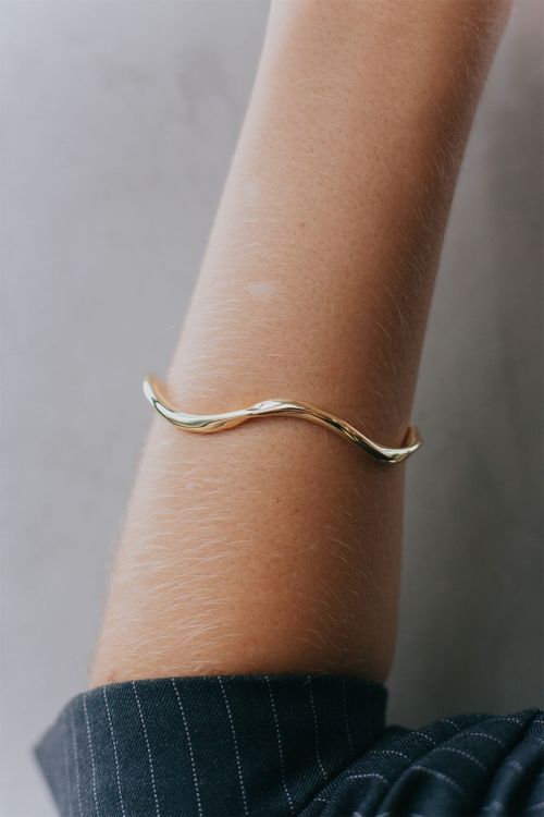 Bracelete Rígido Ondulado