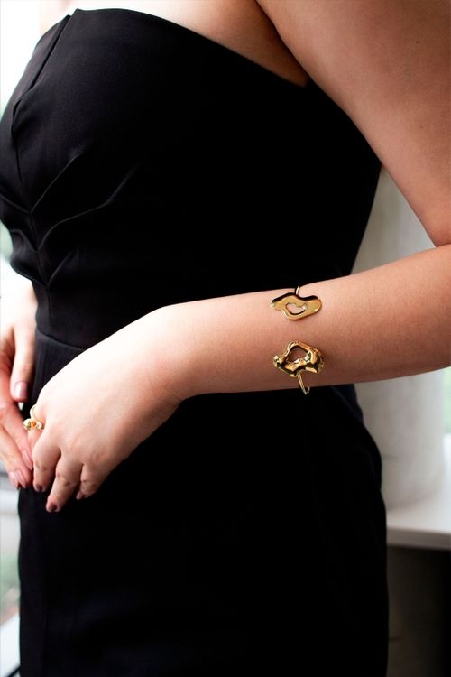 Bracelete Rígido Orgânico Comdesenho Vazado