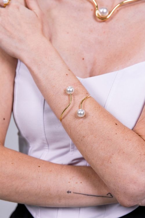 Bracelete Com Pérolas