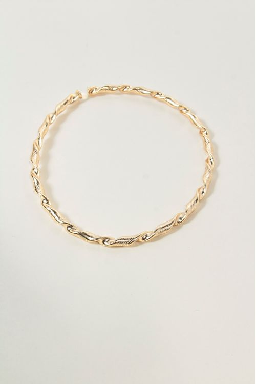 Choker Rígida Trançada